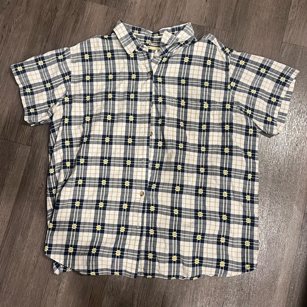 Northcrest Navy, White and Yellow Plaid Short-Sleeve Button-Up Shirt
